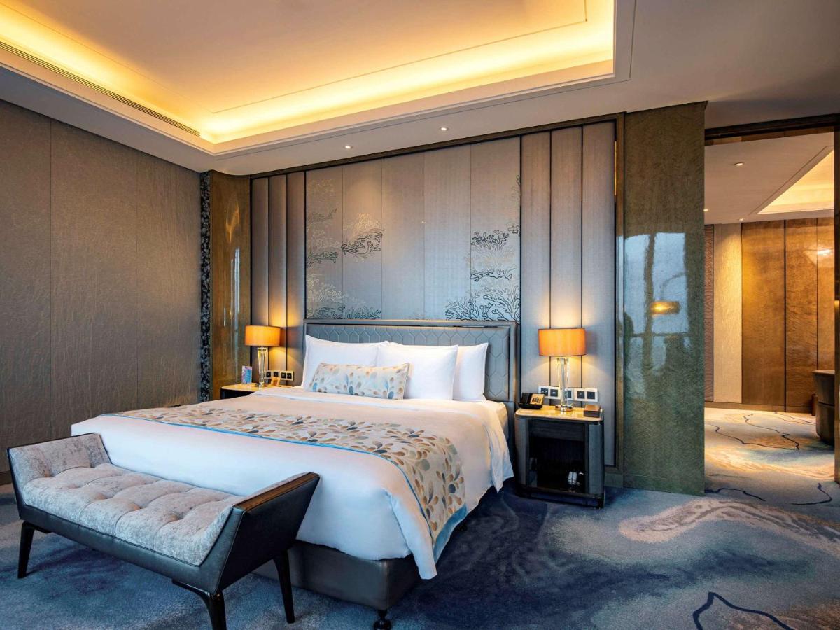 Pullman Yantai Center Exterior foto