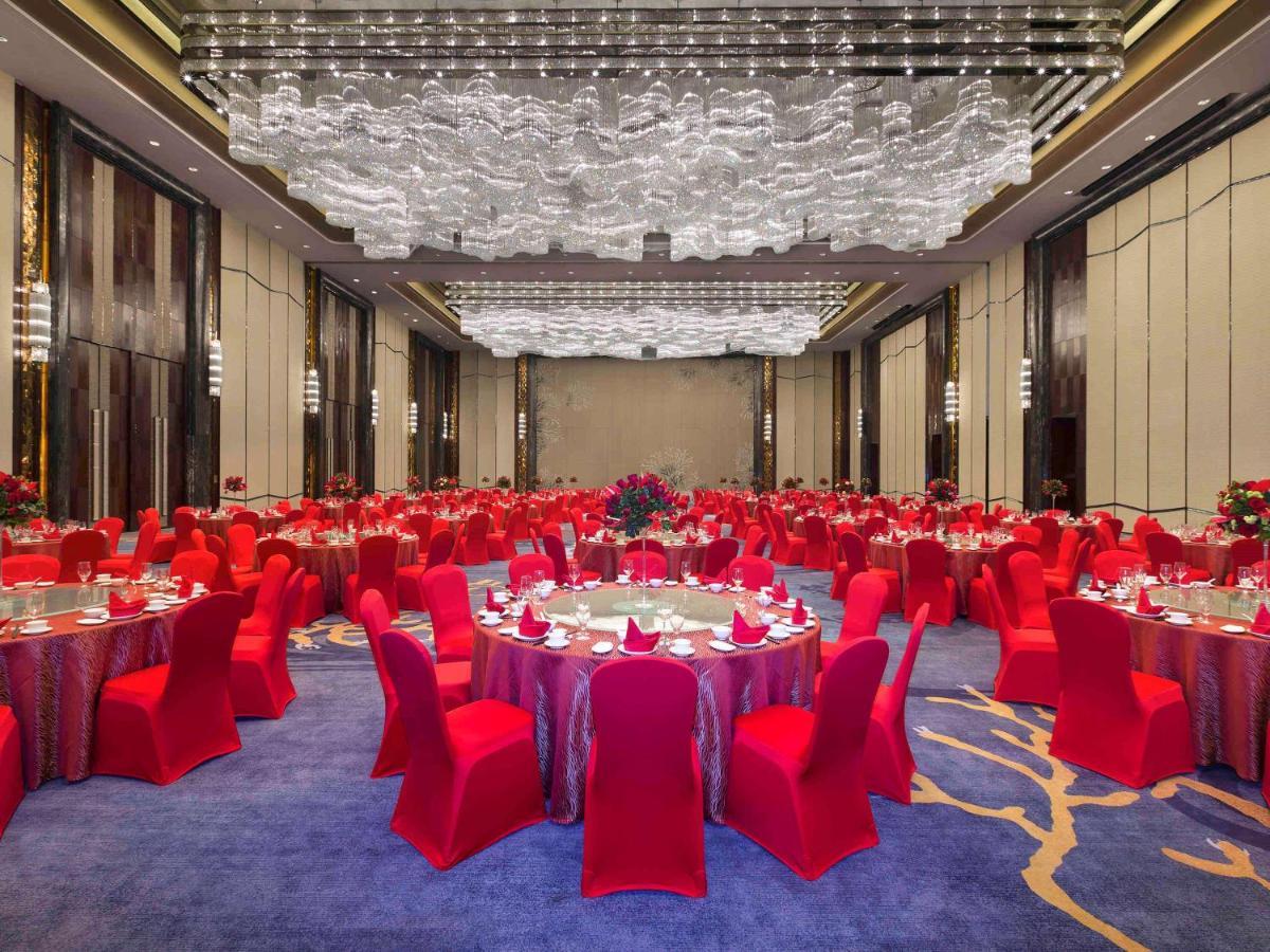 Pullman Yantai Center Exterior foto