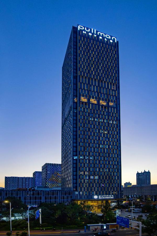 Pullman Yantai Center Exterior foto